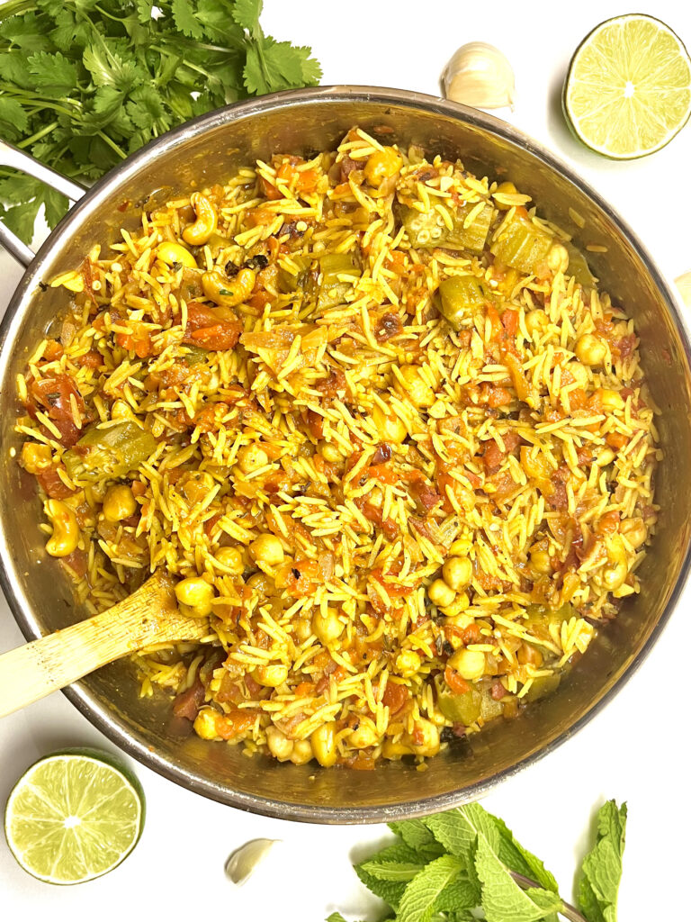 jollof rice in pan