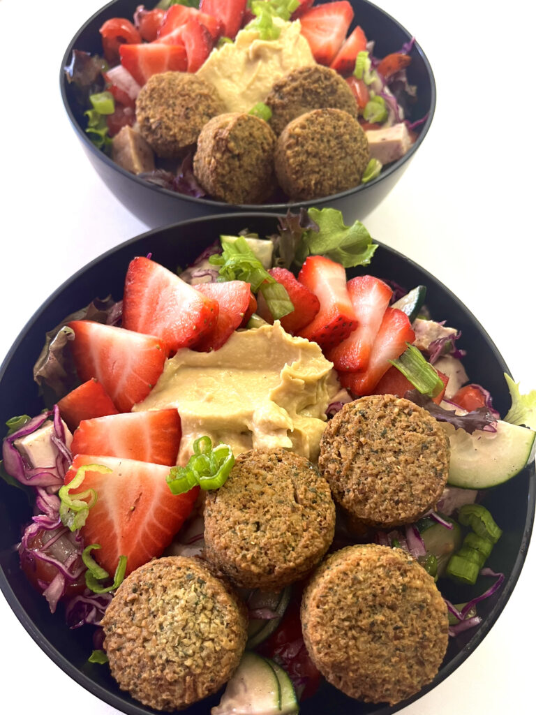 falafels plated