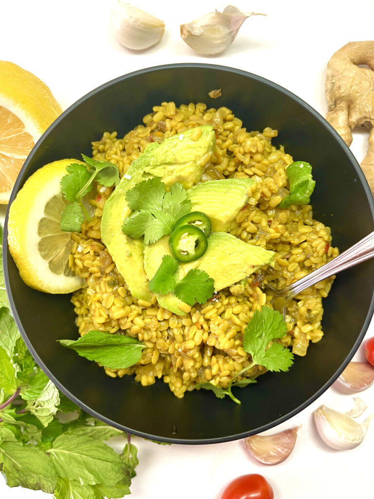 daal maash in bowl