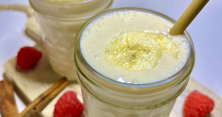 banana smoothie in jars